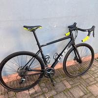 Bici da Corsa Cube Attain Race