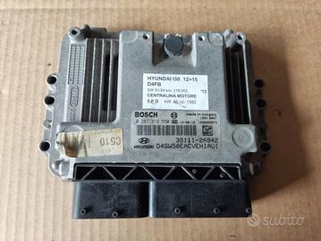 Centralina motore HYUNDAI I30 1582cc diesel 2013