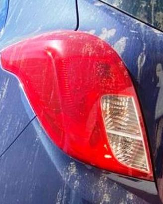 FANALINO POSTERIORE SINISTRO PER MOKKA A 2018