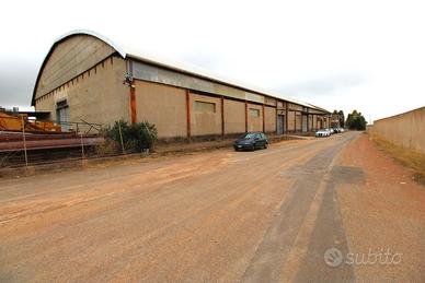 Capannone D7 con uffici a cagliari