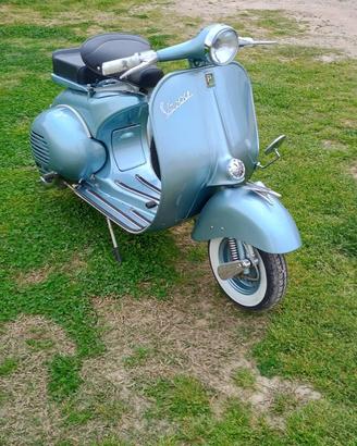 Vespa vb1t modello 1957