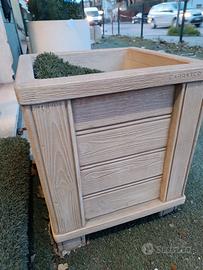 vaso in cemento finto legno