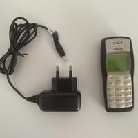 Nokia 1100 RH-18 Telefono Vintage