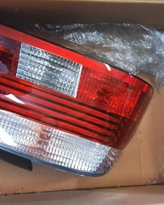 FANALI POST. E FARI BMW e MINI