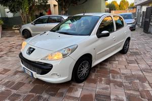 Peugeot 206 Plus 1.1 60CV 5p. benzina+GPL scade 20