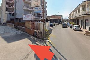 LOCALE  commerciale c1