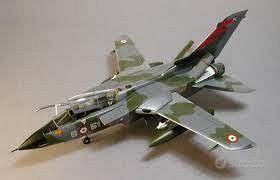 Aereo Tornado IDS 'Italiano ( Scala 1/32 )