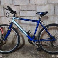 Bici bicicletta MBT mountain-bike 