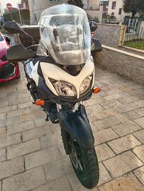 Suzuki V-Strom 650 DL