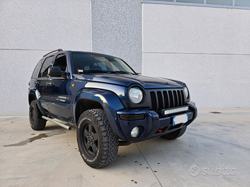 Jeep Cherokee KJ 2.8 Crd