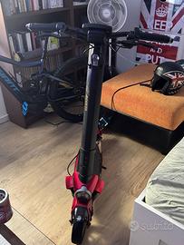 MV Augusta 500 watt velocità massima 25km/h