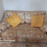 Divano + Poltrona tessuto uguale