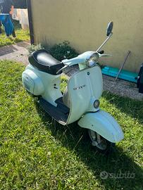 Vespa 50