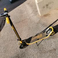 monopattino elettrico Ducati Scrambler offroad