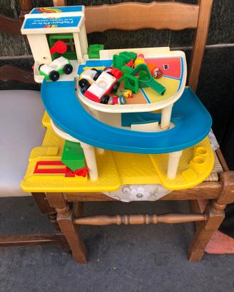 Fisher Price garage anni 70