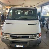 Iveco turbo Daily 35c11a con gru