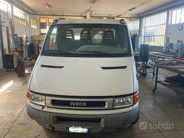 Iveco turbo Daily 35c11a con gru