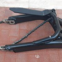 forcellone Ducati Scrambler 400 Sixty 2 con catena