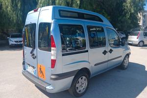 Fiat doblo per disabili pedana elettrica