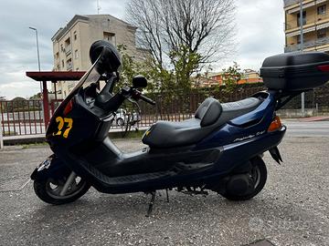 Yamaha Majesty 250, anno 1999, Buono stato