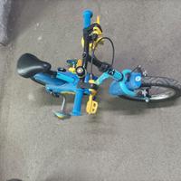 Bicicletta con rotelle
