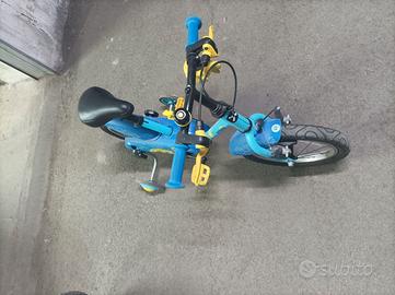 Bicicletta con rotelle