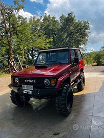 toyota land cruiser lj70