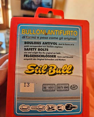 bulloni antifurto Fiat, Dacia ecc.  nell'annuncio