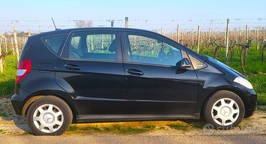 Mercedes ClasseA 160 Benzina NeoPatentati