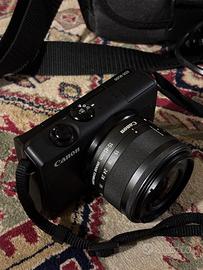 M200 canon + Hama bag