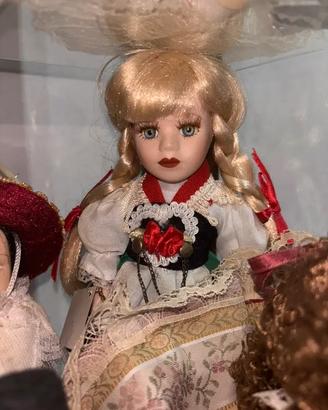 Lotto di bambole di porcellana + accessori vintage