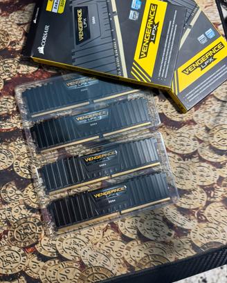 RAM 32GB 3200mhz DDR4 (4x8gb)