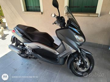 Yamaha X-Max 250 - 2010
