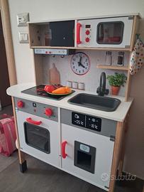 cucina giocattolo