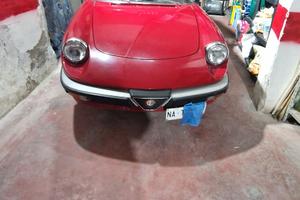 auto alfa romeo spider duetto