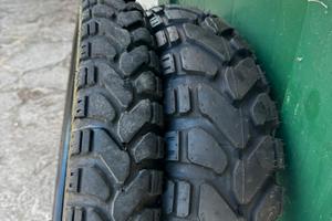 Coppia 90/90 21 - 150/80 18 Mitas Ebduro Trail +