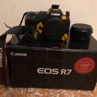 Canon R7 + adattatore