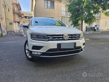 TIGUAN Bianco SUPER accessoriato vedi descrizione