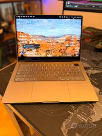 Macbook Pro 14”m2 pro con apple car sino ad agosto