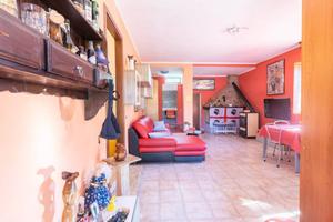 Appartamento di 120 m² con 5 locali a Torricella i
