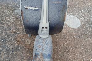 Piaggio Vespa 50 Special (V5B3) - 1975