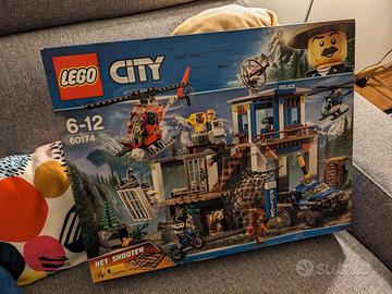 Lego City 60174 - Quartier Generale Polizia 