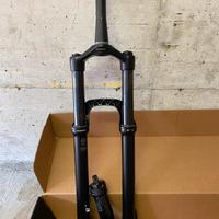 Forcella ed ammortizzarore rockshox
