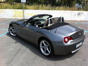 BMW Z4 DA VETRINA! SOLO 59.000 km PARI AL NUOVO!