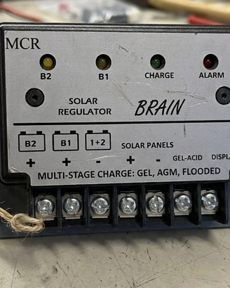 Regolatore di Carica Solare MCR "BRAIN"