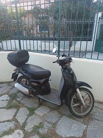 Aprilia Scarabeo 100 2T "Cento" (2000) - 28.778 km