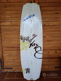 Tavola wakeboard Liquid Force 137 x 42,6cm