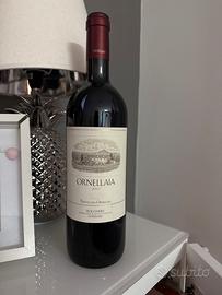 Bottiglia di vino Ornellaia 2007