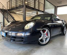 PORSCHE 911 Carrera 4S Coupé