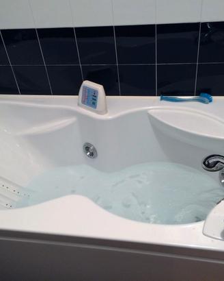 Vasca idromassaggio Jacuzzi J-Sha